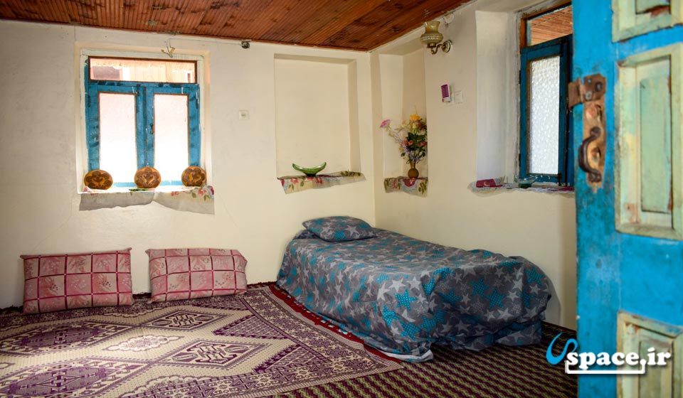 نمای داخلی اتاق خواب خانه بومی توسکا - املش - روستای گوشکور